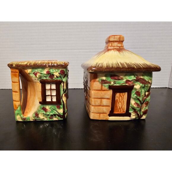 Vintage Set of Cottage Creamer & Sugar Bowl with Lid Made in Occupied Japan - Picture 1 of 10